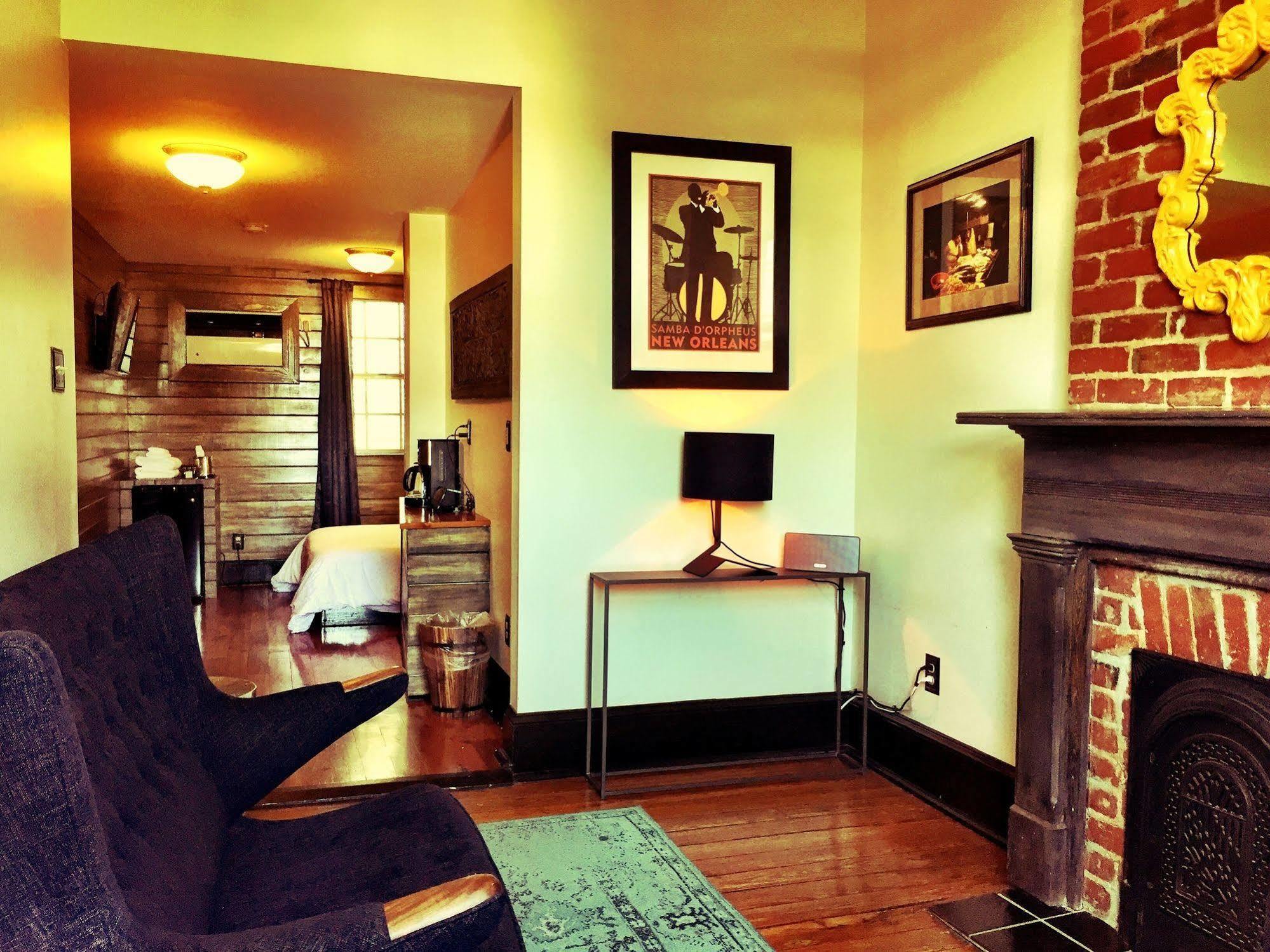 Royal Street Inn & Bar New Orleans Bagian luar foto