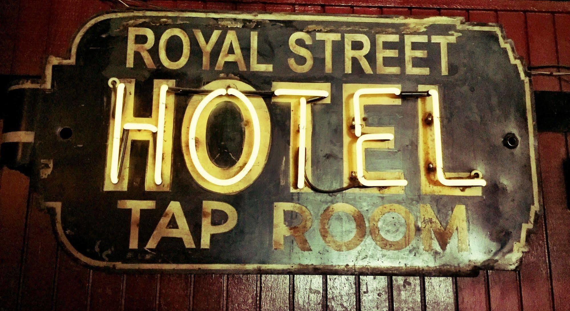 Royal Street Inn & Bar New Orleans Bagian luar foto