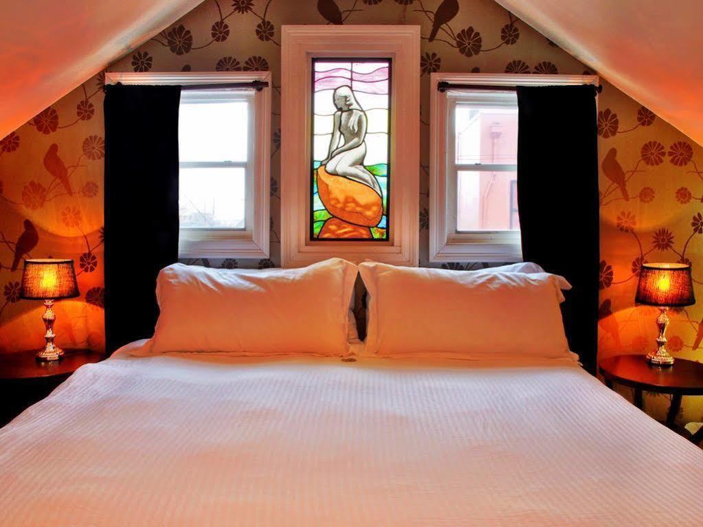 Royal Street Inn & Bar New Orleans Bagian luar foto